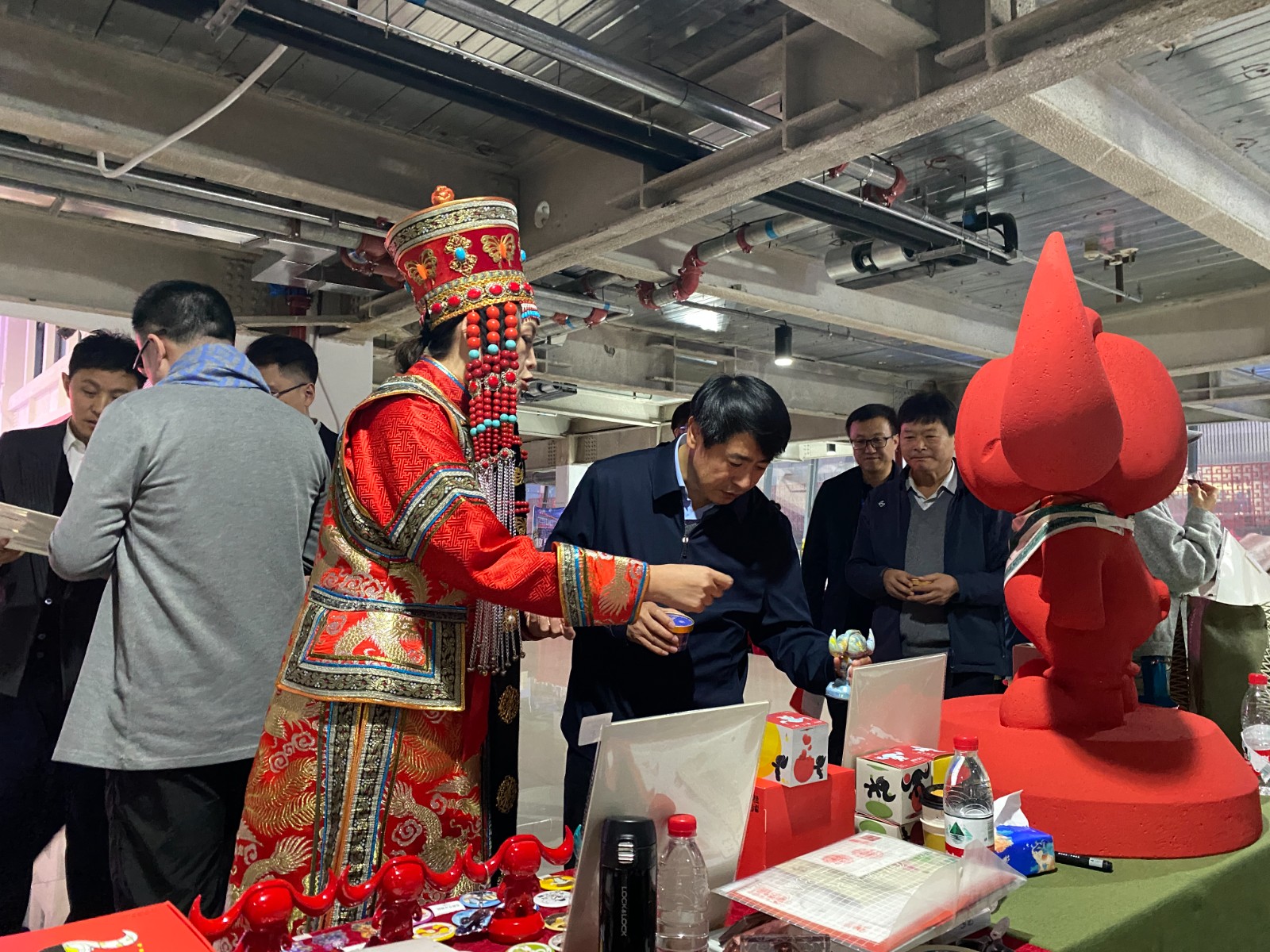 北京西林設(shè)計瓦斯牛IP